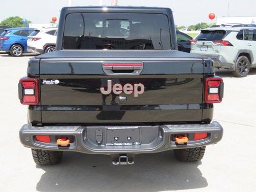 2024 Jeep Gladiator Mojave X