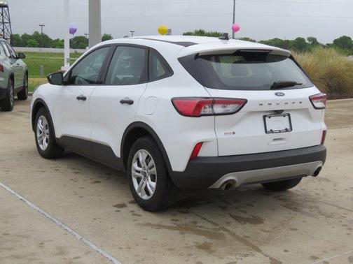 Oxford White 2022 Ford Escape S