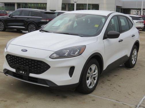 Oxford White 2022 Ford Escape S