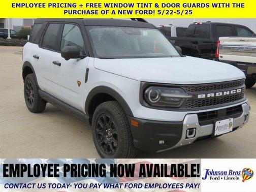 Space White Metallic 2026 Ford Bronco Sport Badlands