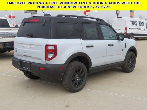 Space White Metallic 2026 Ford Bronco Sport Badlands