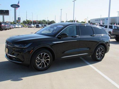 Black Metallic 2024 Lincoln Nautilus Premiere