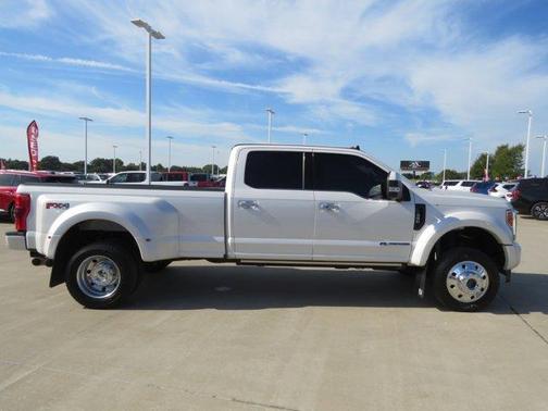 2019 Ford F-450 LIMITED