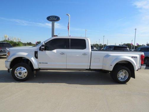 2019 Ford F-450 LIMITED