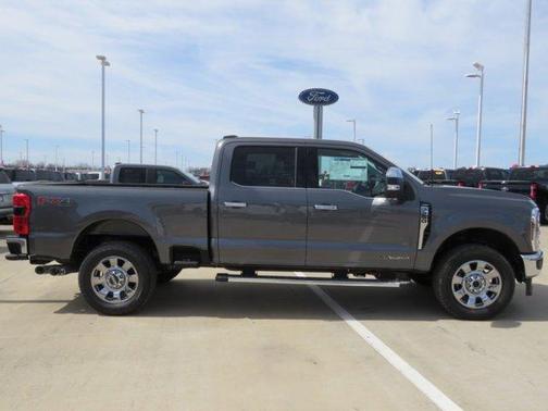 2025 Ford F-250 Lariat