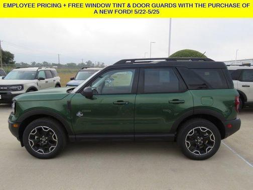 Eruption Green Metallic 2025 Ford Bronco Sport Outer Banks