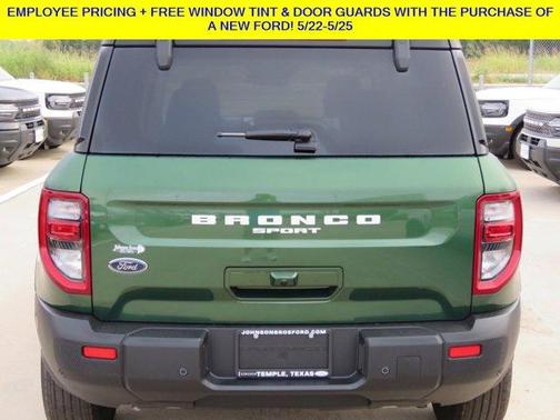 Eruption Green Metallic 2025 Ford Bronco Sport Outer Banks