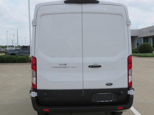 2025 Ford Transit-250 148 WB Medium Roof Cargo