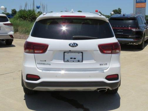 2019 Kia Sorento EX V6