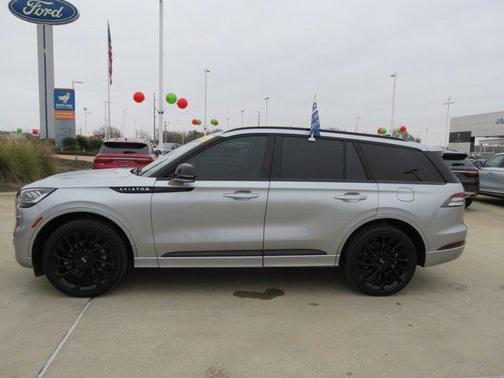 2023 Lincoln Aviator Reserve AWD
