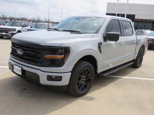 Avalanche 2026 Ford F-150 XLT