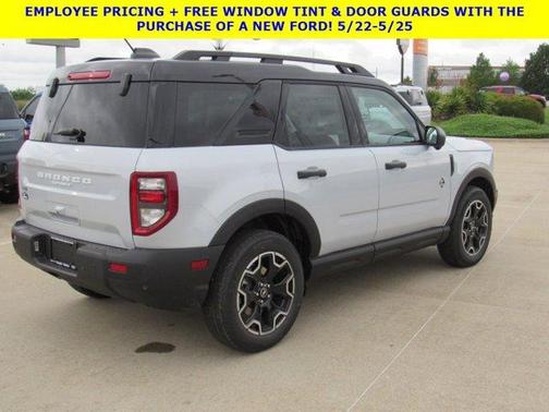 Space White Metallic 2026 Ford Bronco Sport Outer Banks