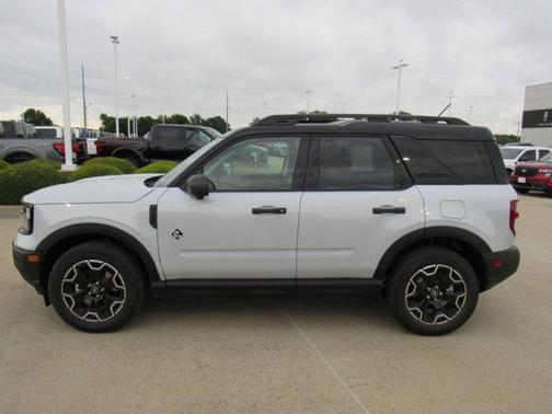 Space White Metallic 2026 Ford Bronco Sport Outer Banks