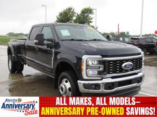 Blue Metallic 2023 Ford F-350 Lariat Super Duty