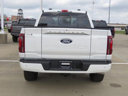 Star White 2026 Ford F-150 Platinum