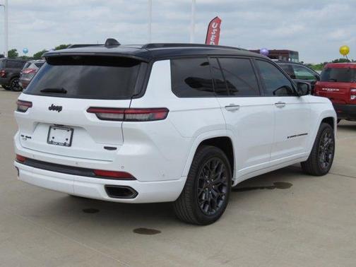 2023 Jeep Grand Cherokee L Summit
