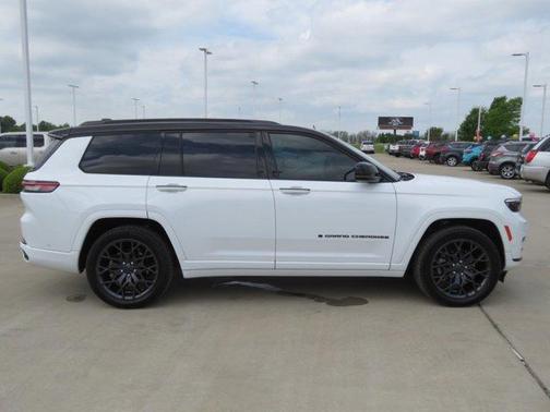 2023 Jeep Grand Cherokee L Summit