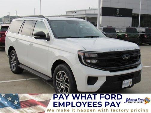 Star White 2026 Ford Expedition Active