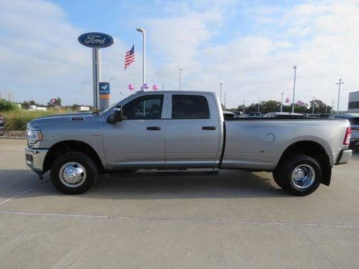 2023 RAM 3500 Tradesman
