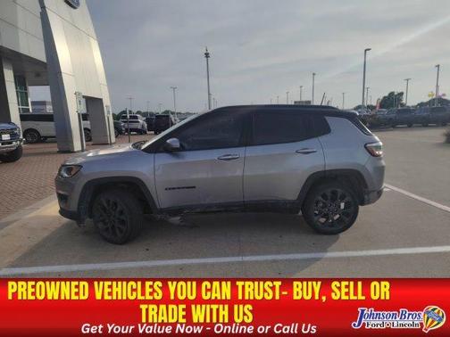 Billet Silver Metallic Clearcoat 2019 Jeep Compass Altitude