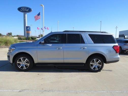 2024 Ford Expedition Max XLT