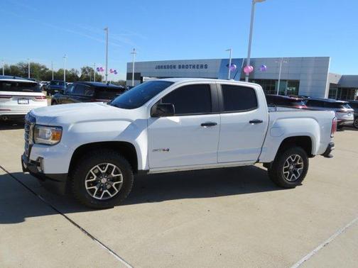 2022 GMC Canyon AT4