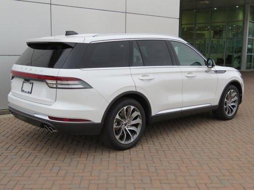 2026 Lincoln Aviator Premiere