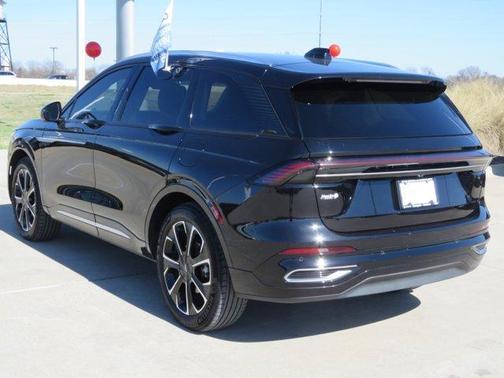 2024 Lincoln Nautilus Reserve