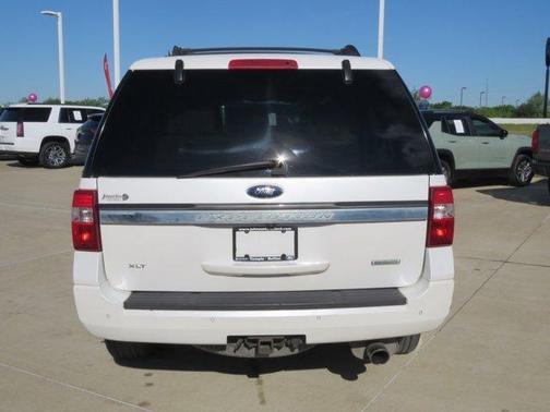 White Platinum Clearcoat Metallic 2016 Ford Expedition XLT