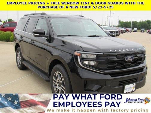 Agate Black Metallic 2026 Ford Expedition Active