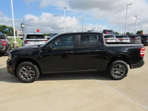 Shadow Black 2026 Ford Maverick XLT