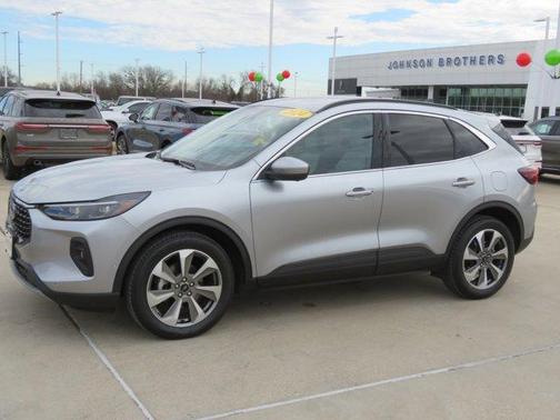 2024 Ford Escape Platinum