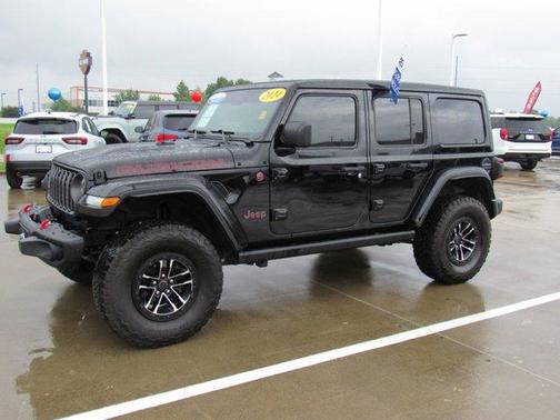 Black Clearcoat 2024 Jeep Wrangler Rubicon