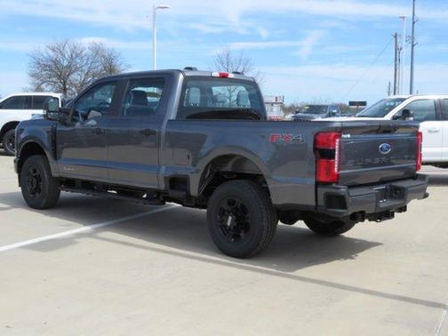 2025 Ford F-250 XL