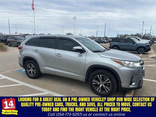 2017 Toyota Highlander LE