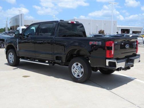 2025 Ford F-250 XLT