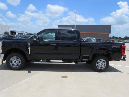 2025 Ford F-250 XLT