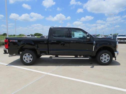 2025 Ford F-250 XLT