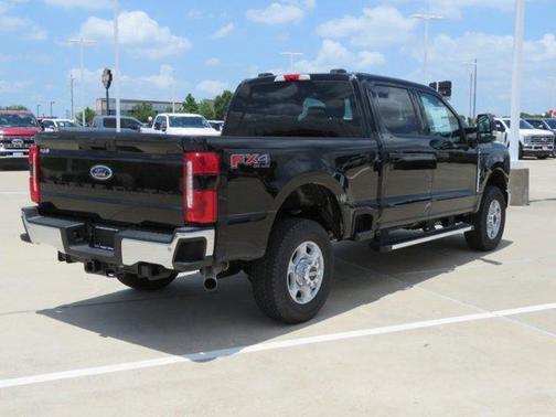 2025 Ford F-250 XLT