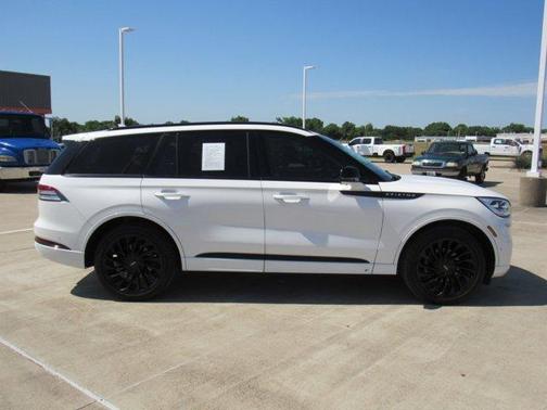 Pristine White 2023 Lincoln Aviator Reserve AWD