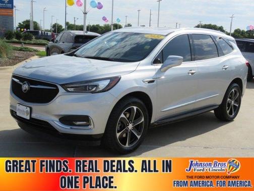 2021 Buick Enclave Essence