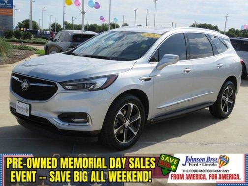 2021 Buick Enclave Essence