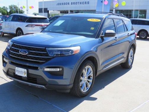 Blue 2020 Ford Explorer XLT
