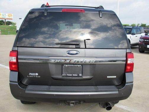 Magnetic 2016 Ford Expedition Limited
