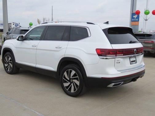 2024 Volkswagen Atlas 2.0T SEL