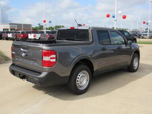 Carbonized Gray Metallic 2026 Ford Maverick XL