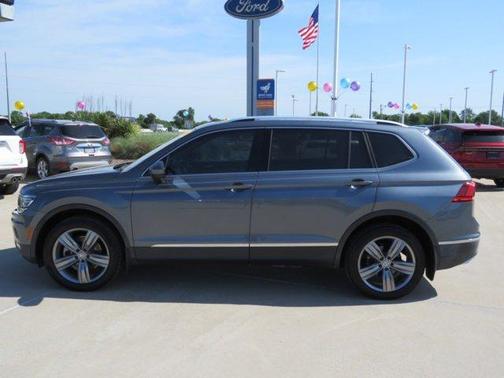 2019 Volkswagen Tiguan 2.0T SEL Premium