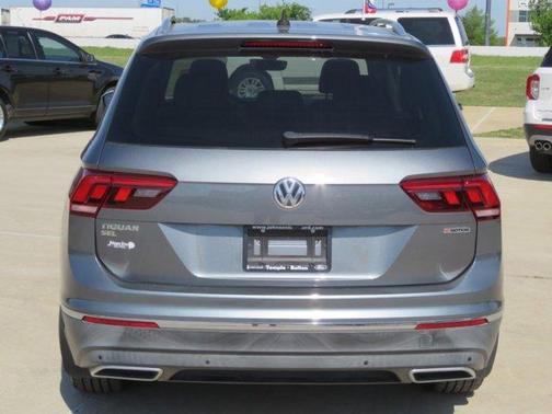 2019 Volkswagen Tiguan 2.0T SEL Premium