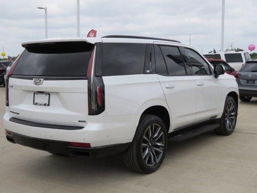 2022 Cadillac Escalade Sport