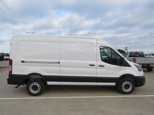 2026 Ford Transit-250 148 WB Medium Roof Cargo